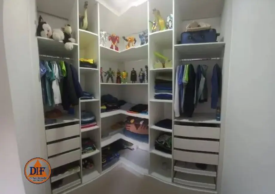 Foto 2 de Casa de Condomínio com 3 quartos à venda, 144m2 em Parque São Luís, Taubate - SP