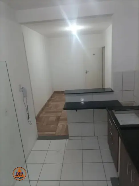 Foto 3 de Apartamento com 2 quartos à venda, 46m2 em Vila São José, Taubate - SP