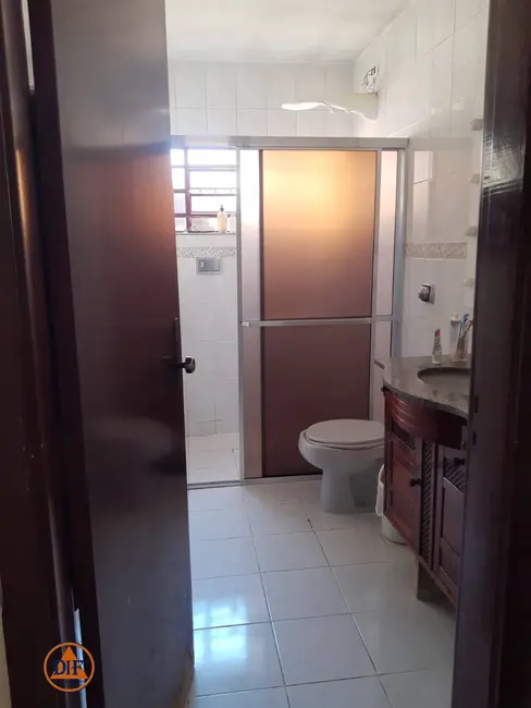 Foto 9 de Casa com 3 quartos à venda, 125m2 em Esplanada Santa Terezinha, Taubate - SP