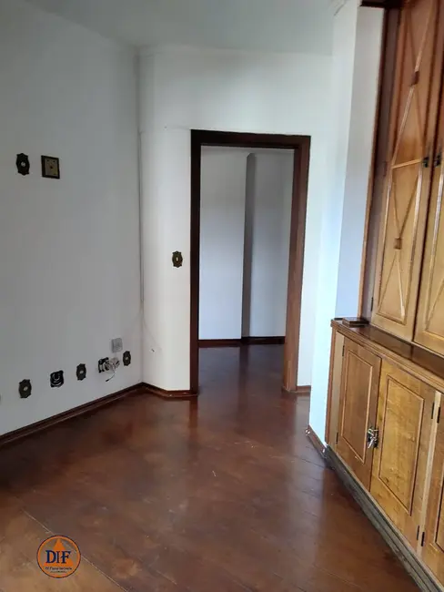 Foto 6 de Apartamento com 3 quartos à venda, 180m2 em Jardim das Nações, Taubate - SP