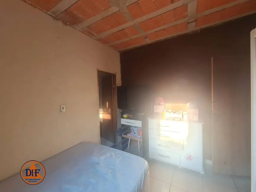 Foto 9 de Casa com 4 quartos à venda, 100m2 em Chácara Fonte Imaculada Conceição, Taubate - SP