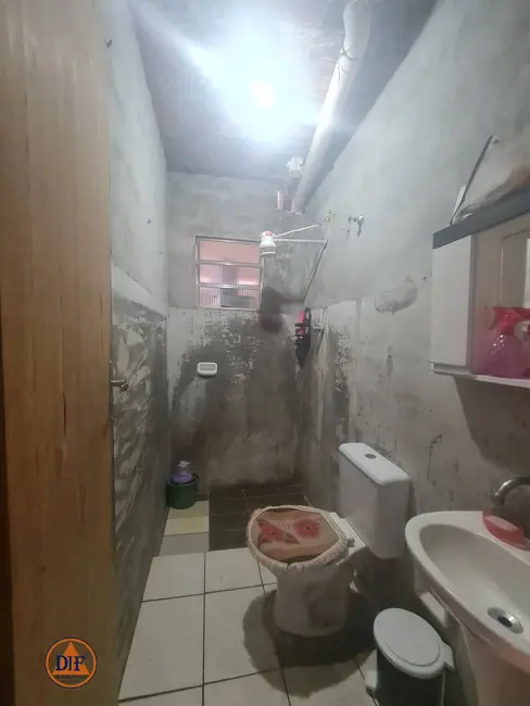 Foto 5 de Casa com 4 quartos à venda, 100m2 em Chácara Fonte Imaculada Conceição, Taubate - SP
