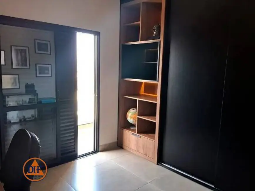 Foto 5 de Casa de Condomínio com 3 quartos à venda, 192m2 em Condominio Cataguá Way, Taubate - SP