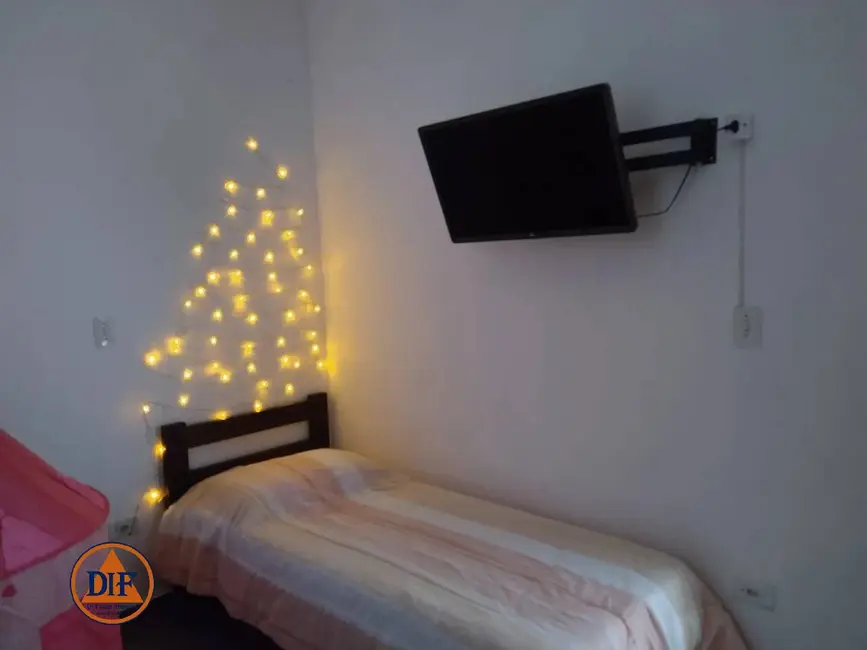 Foto 6 de Apartamento com 2 quartos para alugar, 52m2 em Granjas Panorama, Taubate - SP