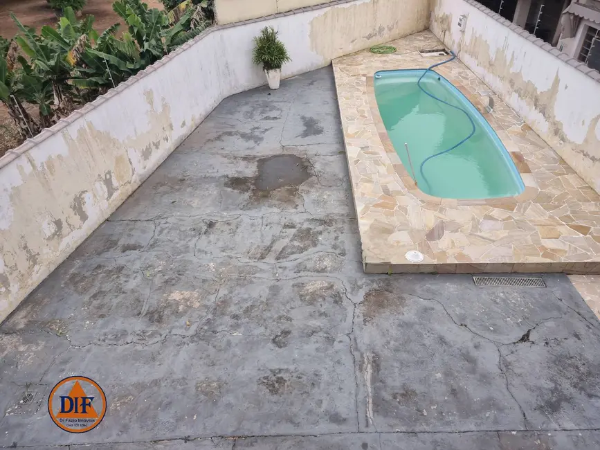 Foto 3 de Casa com 3 quartos à venda, 189m2 em Tremembe - SP