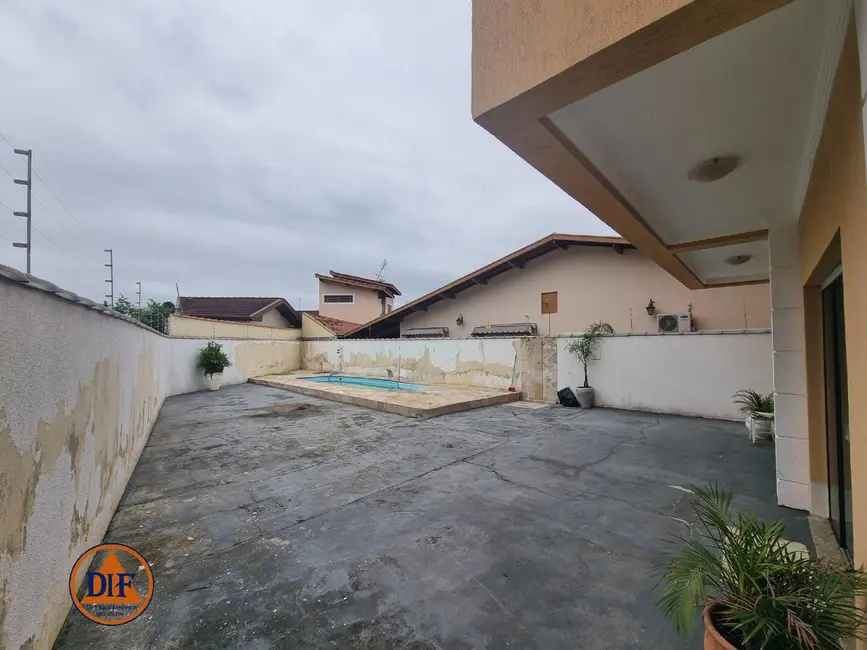 Casa com 3 quartos à venda, 189m2 em Tremembe - SP - imagem 7 Foto 7 de Casa com 3 quartos à venda, 189m2 em Tremembe - SP