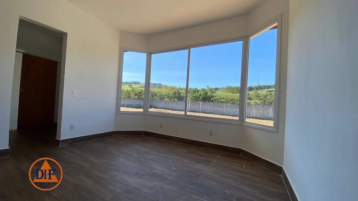 Foto 3 de Casa de Condomínio com 3 quartos à venda, 187m2 em Tremembe - SP