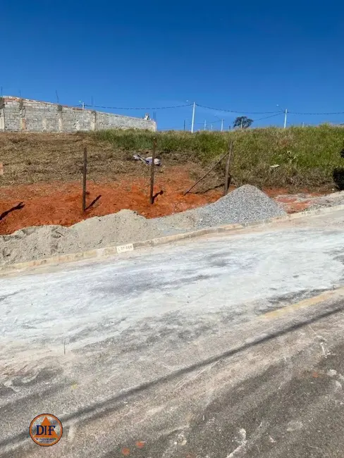 Foto 3 de Terreno / Lote à venda, 250m2 em Registro, Taubate - SP