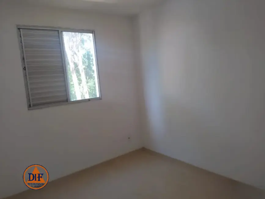 Foto 2 de Apartamento com 2 quartos à venda, 46m2 em Residencial Sítio Santo Antônio, Taubate - SP