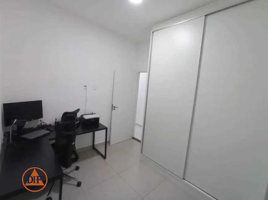 Foto 2 de Casa de Condomínio com 3 quartos à venda, 105m2 em Taubate - SP