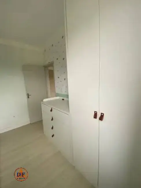 Foto 9 de Apartamento com 2 quartos à venda, 75m2 em Parque Senhor do Bonfim, Taubate - SP