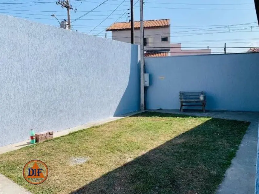 Foto 1 de Casa com 2 quartos à venda, 120m2 em Jardim Gurilândia, Taubate - SP