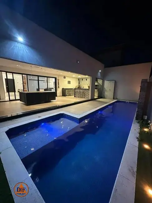 Foto 6 de Casa com 3 quartos à venda, 235m2 em Residencial Ouroville, Taubate - SP