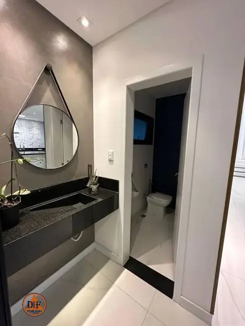 Foto 9 de Casa com 3 quartos à venda, 235m2 em Residencial Ouroville, Taubate - SP