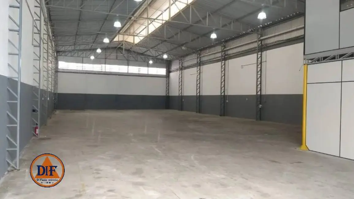 Foto 1 de Armazém / Galpão para alugar, 577m2 em Residencial Estoril, Taubate - SP
