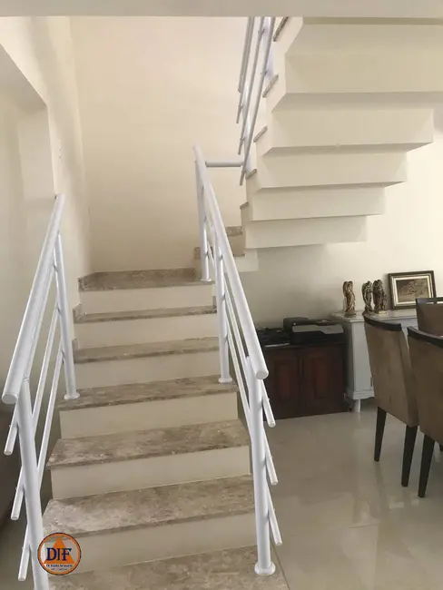 Foto 2 de Casa com 3 quartos à venda, 188m2 em Jardim de Alah, Taubate - SP