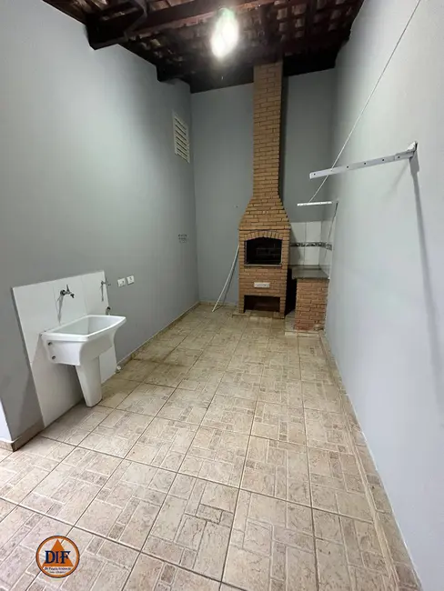 Foto 5 de Casa com 2 quartos à venda, 88m2 em Parque São Luís, Taubate - SP