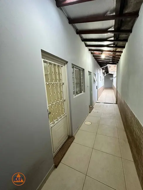 Foto 1 de Casa com 2 quartos à venda, 88m2 em Parque São Luís, Taubate - SP