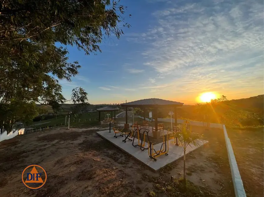 Foto 2 de Terreno / Lote à venda, 1200m2 em Cacapava - SP