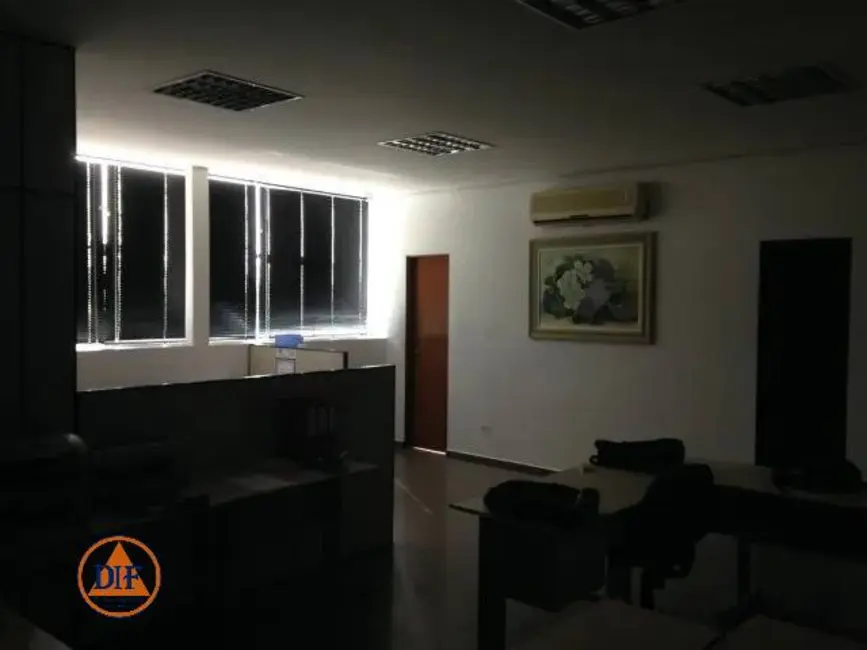 Foto 5 de Sala Comercial para alugar, 65m2 em Parque Senhor do Bonfim, Taubate - SP