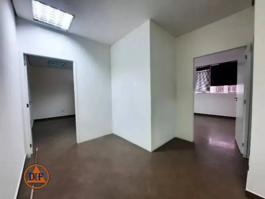 Foto 7 de Sala Comercial para alugar, 65m2 em Parque Senhor do Bonfim, Taubate - SP