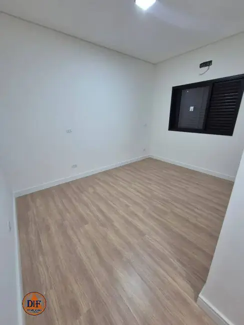 Foto 5 de Casa de Condomínio com 3 quartos à venda, 168m2 em Parque São Luís, Taubate - SP