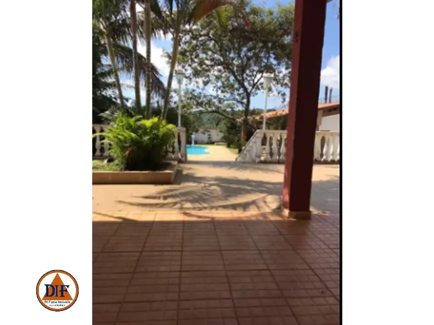 Foto 5 de Chácara com 4 quartos à venda, 300m2 em Jardim Continental II, Taubate - SP