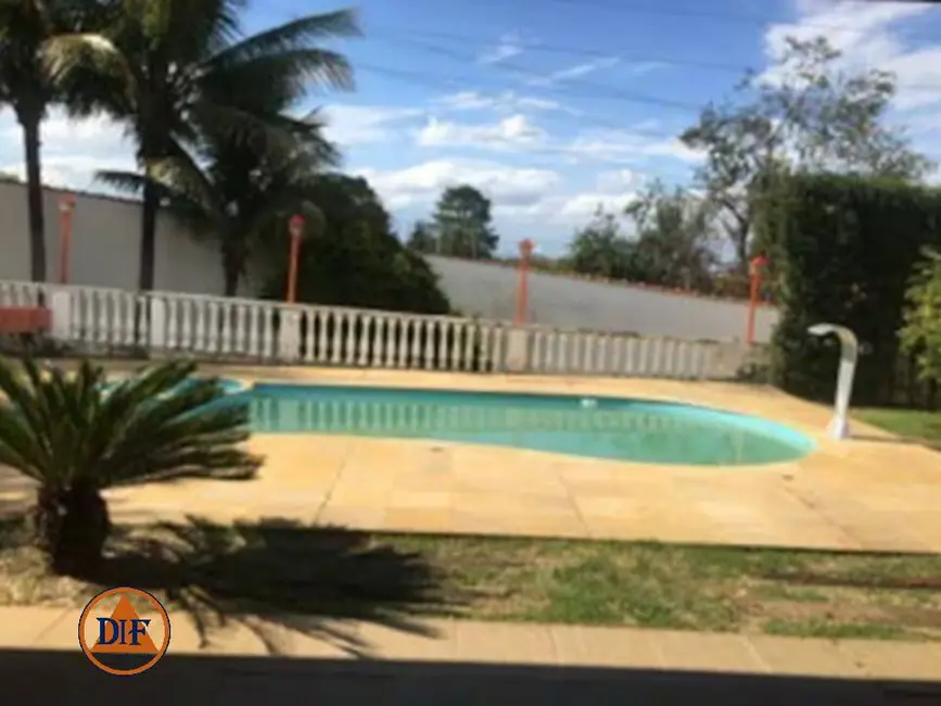 Foto 7 de Chácara com 4 quartos à venda, 300m2 em Jardim Continental II, Taubate - SP