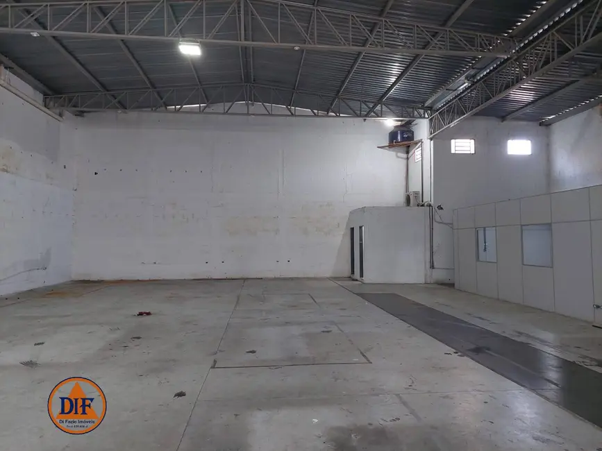 Foto 8 de Armazém / Galpão para alugar, 825m2 em Loteamento Quinta das Frutas, Taubate - SP