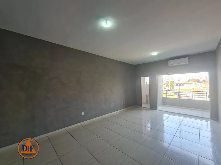 Foto 1 de Sala Comercial à venda e para alugar, 45m2 em Parque Senhor do Bonfim, Taubate - SP