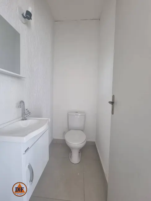 Foto 6 de Sala Comercial para alugar, 38m2 em Estiva, Taubate - SP