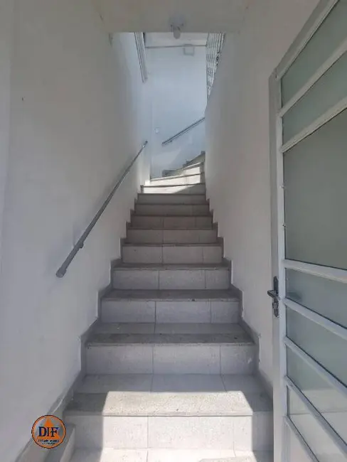 Foto 2 de Sala Comercial para alugar, 28m2 em Chácara do Visconde, Taubate - SP