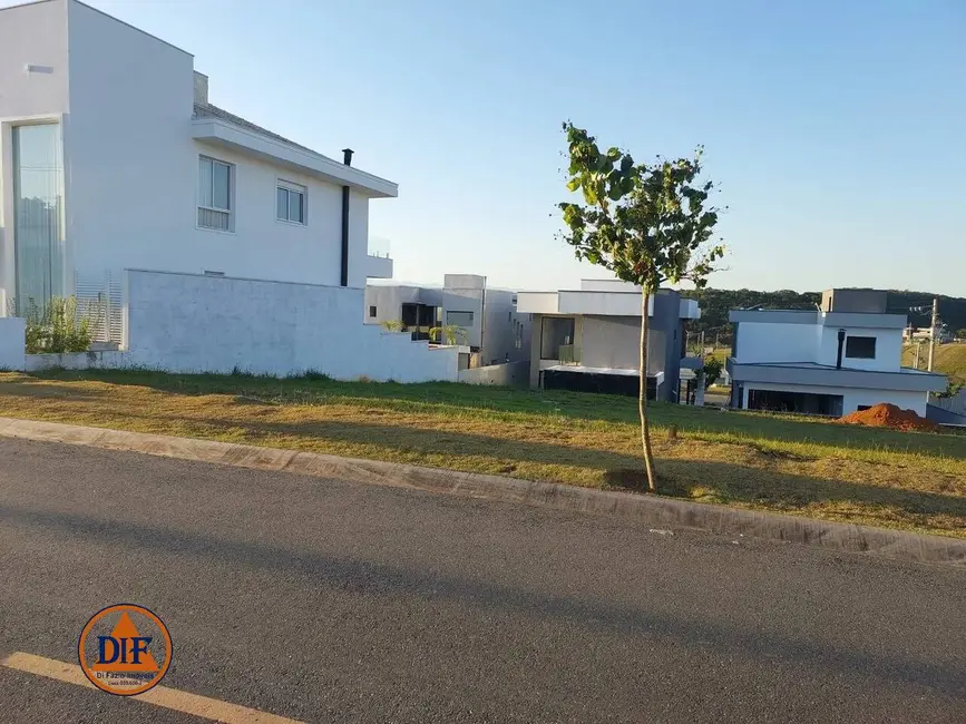 Foto 7 de Terreno / Lote à venda, 329m2 em Taubate - SP
