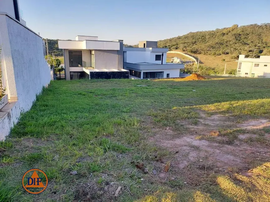 Foto 9 de Terreno / Lote à venda, 329m2 em Taubate - SP