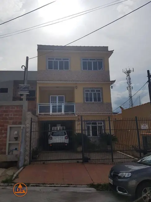 Casa com 4 quartos à venda, 183m2 em Parque Independência, Barra Mansa - RJ - imagem 3 Foto 3 de Casa com 4 quartos à venda, 183m2 em Parque Independência, Barra Mansa - RJ