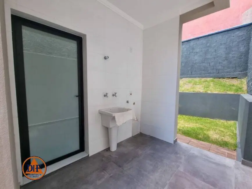 Foto 4 de Casa de Condomínio com 3 quartos à venda, 151m2 em Jardim de Alah, Taubate - SP
