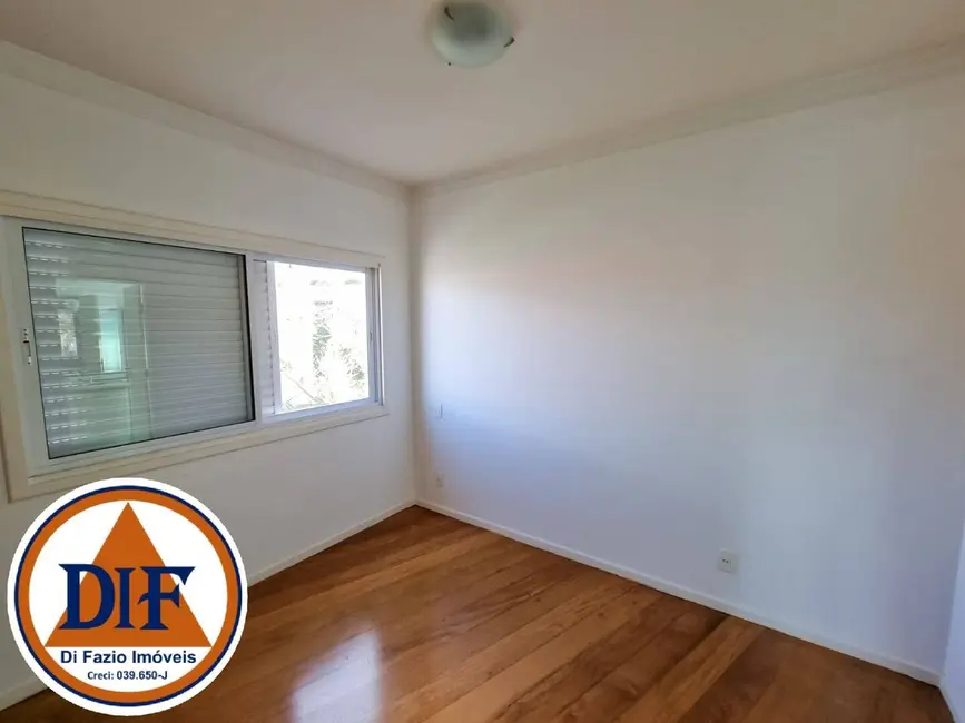 Foto 5 de Casa com 4 quartos à venda e para alugar, 345m2 em Condomínio Village Taubaté, Taubate - SP