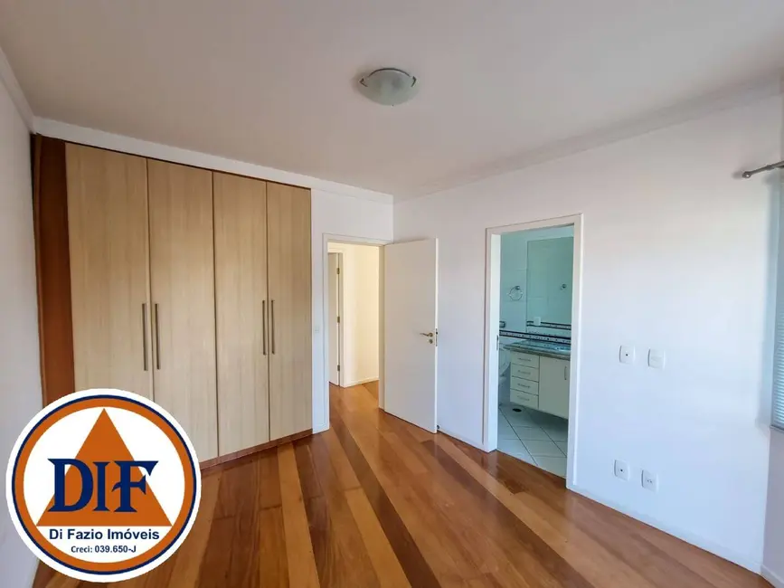 Foto 4 de Casa com 4 quartos à venda e para alugar, 345m2 em Condomínio Village Taubaté, Taubate - SP