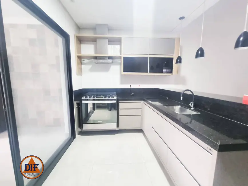 Casa de Condomínio com 3 quartos para alugar, 172m2 em Areão, Taubate - SP - imagem 4 Foto 4 de Casa de Condomínio com 3 quartos para alugar, 172m2 em Areão, Taubate - SP