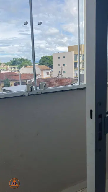 Foto 9 de Apartamento com 3 quartos para alugar, 80m2 em Independência, Taubate - SP