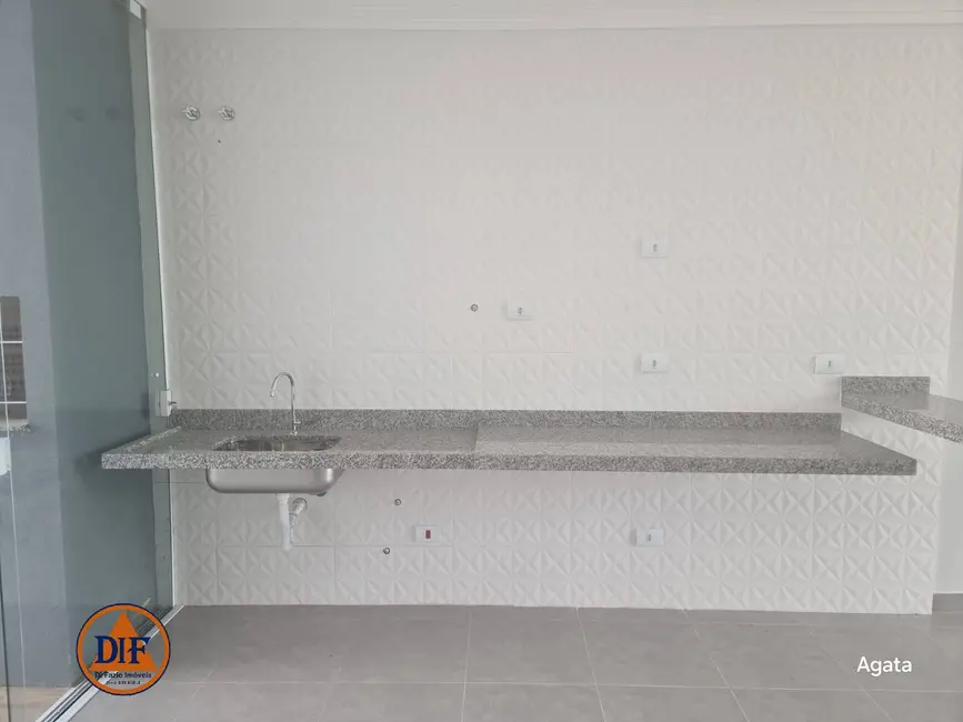 Foto 3 de Casa de Condomínio com 3 quartos à venda, 140m2 em Taubate - SP