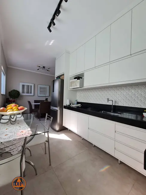 Foto 8 de Casa de Condomínio com 3 quartos à venda, 150m2 em Jardim de Alah, Taubate - SP