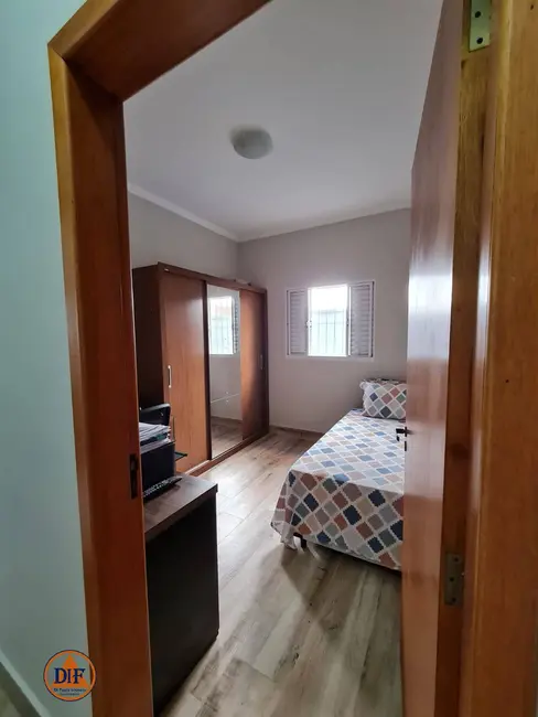 Foto 6 de Casa de Condomínio com 3 quartos à venda, 150m2 em Jardim de Alah, Taubate - SP