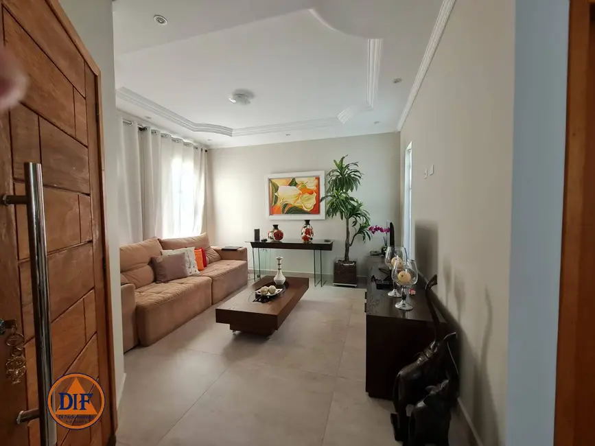 Foto 5 de Casa de Condomínio com 3 quartos à venda, 150m2 em Jardim de Alah, Taubate - SP