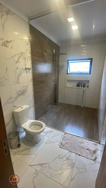 Foto 5 de Casa de Condomínio com 3 quartos à venda, 178m2 em Tremembe - SP