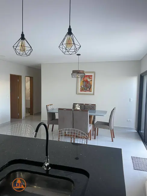 Foto 4 de Casa de Condomínio com 3 quartos à venda, 178m2 em Tremembe - SP