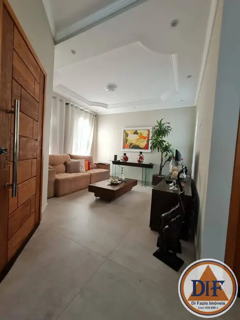 Foto 1 de Casa de Condomínio com 3 quartos à venda e para alugar, 150m2 em Jardim de Alah, Taubate - SP