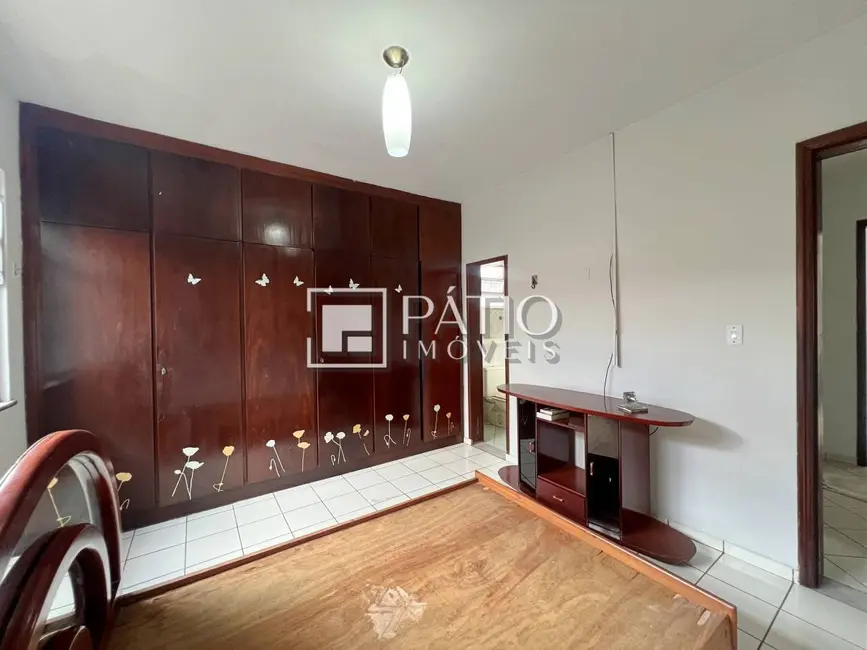 Foto 23 de Casa com 6 quartos à venda e para alugar, 357m2 em Marambaia, Belem - PA