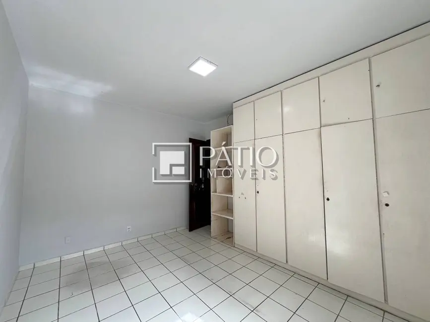 Foto 21 de Casa com 6 quartos à venda e para alugar, 357m2 em Marambaia, Belem - PA