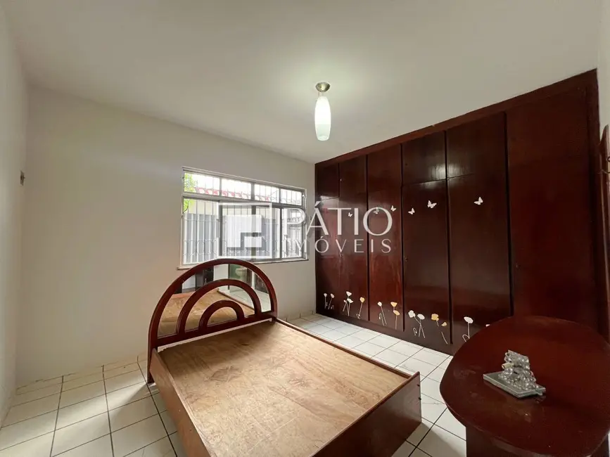 Foto 22 de Casa com 6 quartos à venda e para alugar, 357m2 em Marambaia, Belem - PA